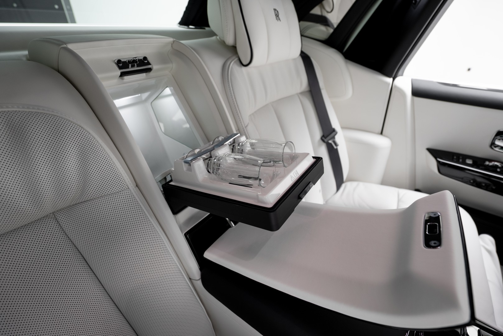 2026 ROLLS ROYCE PHANTOM EWB | GCC | MAIN DEALER WARRANTY SERVICE | VIP REAR SEATS